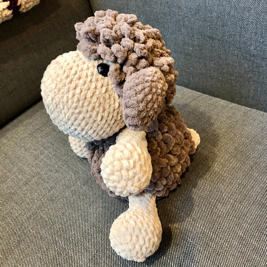 Kleines Schaf aus Chenille