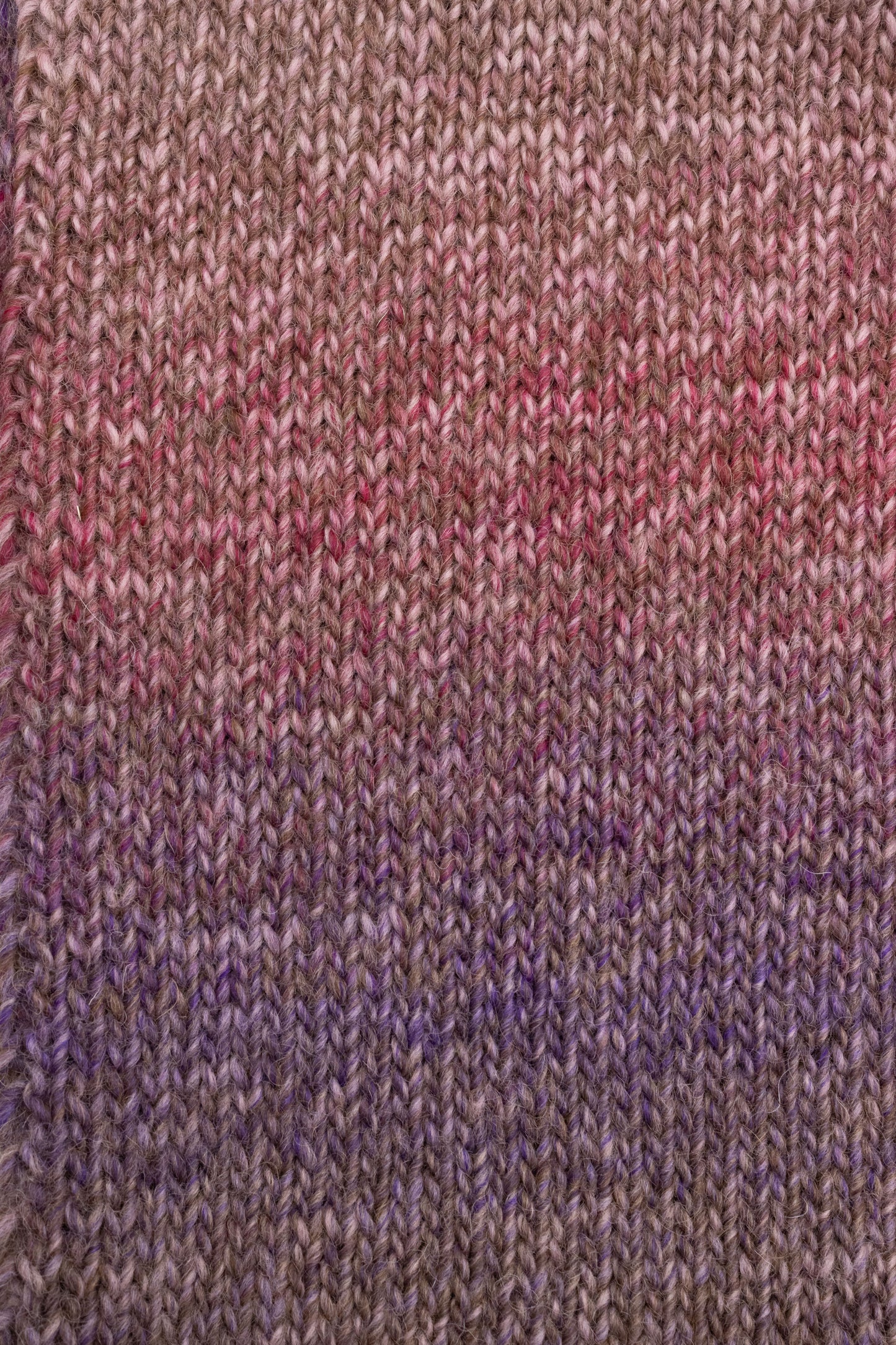 Nevia / Knäuel 100g/ 200m LL / 70% Schurwolle 30% Alpaca (superfine)