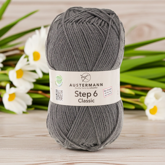 Step 6 Classic / Knäuel 150g/410m LL/ 75% Schurwolle/25%Polyamid / Sockenwolle trocknergeeignet / mit Aloe Vera und Jojoba Öl