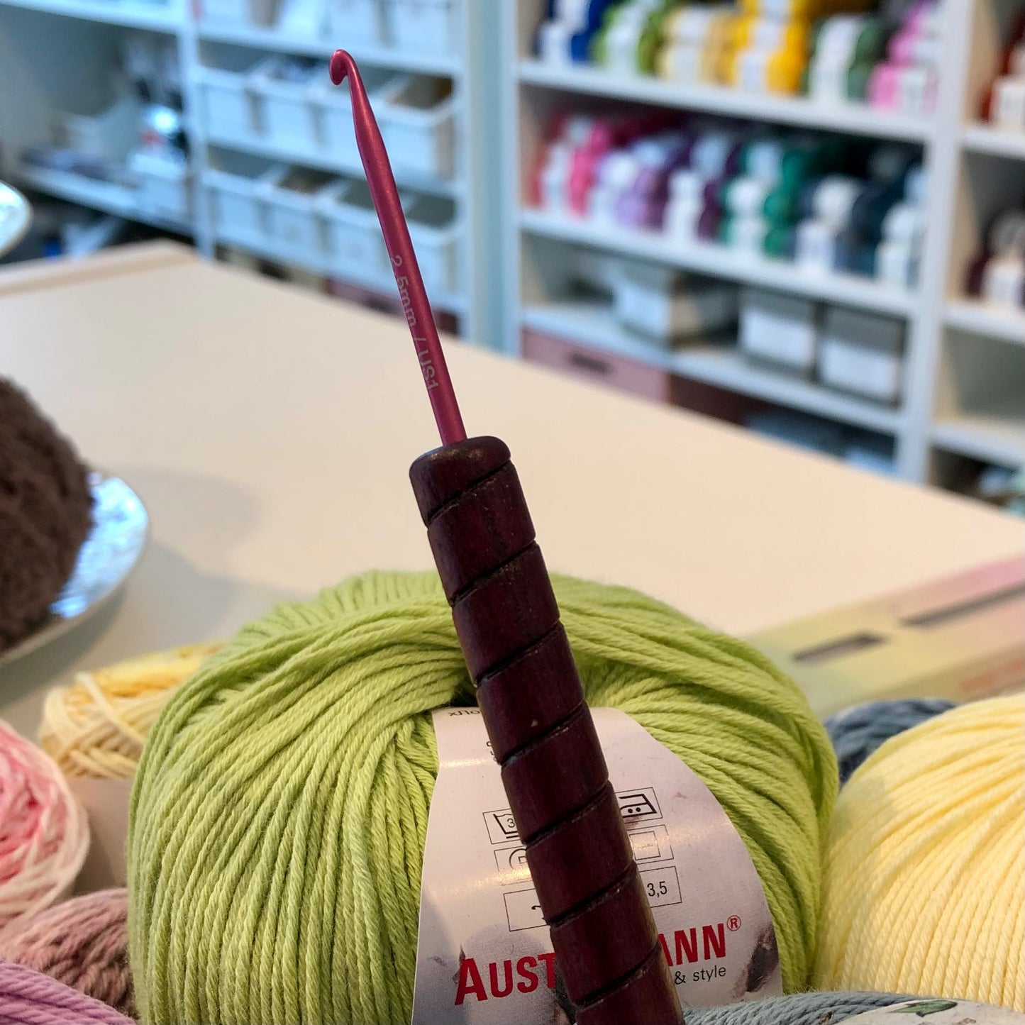 addiUnicorn Purpleheart 597-2 Häkelnadel mit Holzgriff