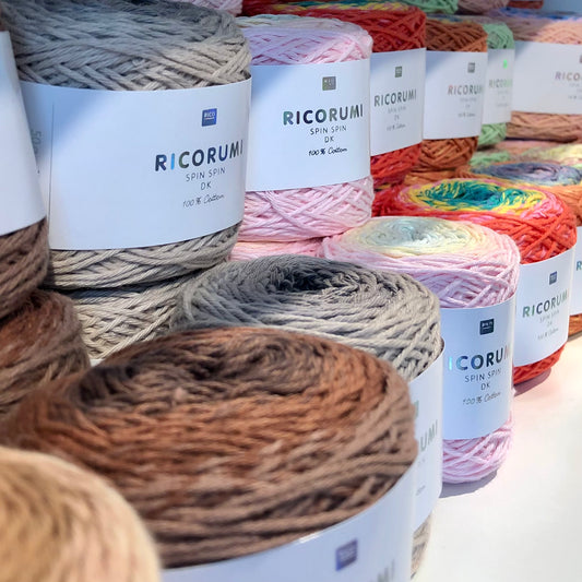 Spin Spin / Knäuel 50g/115m LL /100% Baumwolle mit Farbverlauf