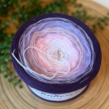 Farbverlaufsbobbel 4-fädig/ 1000m/270g / 50%Baumwolle, 50% Polyacryl